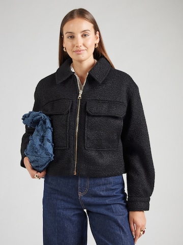 Veste mi-saison Madnezz House en noir : devant