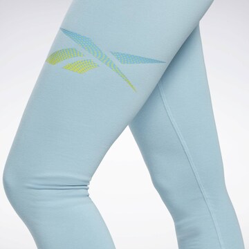 Reebok Skinny Sporthose in Blau