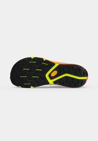 Chaussure de course 'EXPERIENCE WILD 3+' Altra en blanc