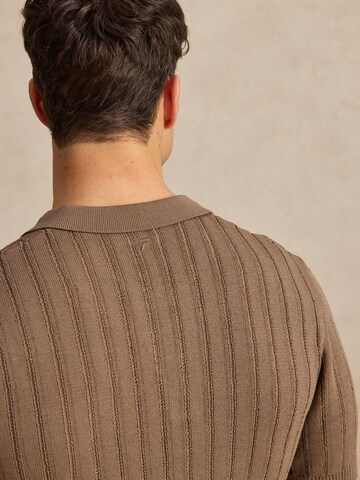 DAN FOX APPAREL Μπλουζάκι 'Maximilian' σε πράσινο