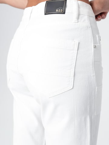 Baggy Jeans di M.O.D MIRACLE OF DENIM in bianco