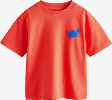 Next T-Shirt in Rot: Vorderseite