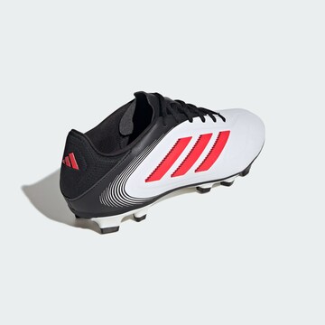 Chaussure de foot 'Copa Pure III Club' ADIDAS PERFORMANCE en blanc