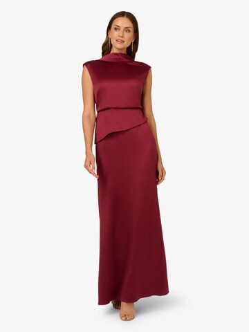Adrianna Papell Evening dress in Red: front