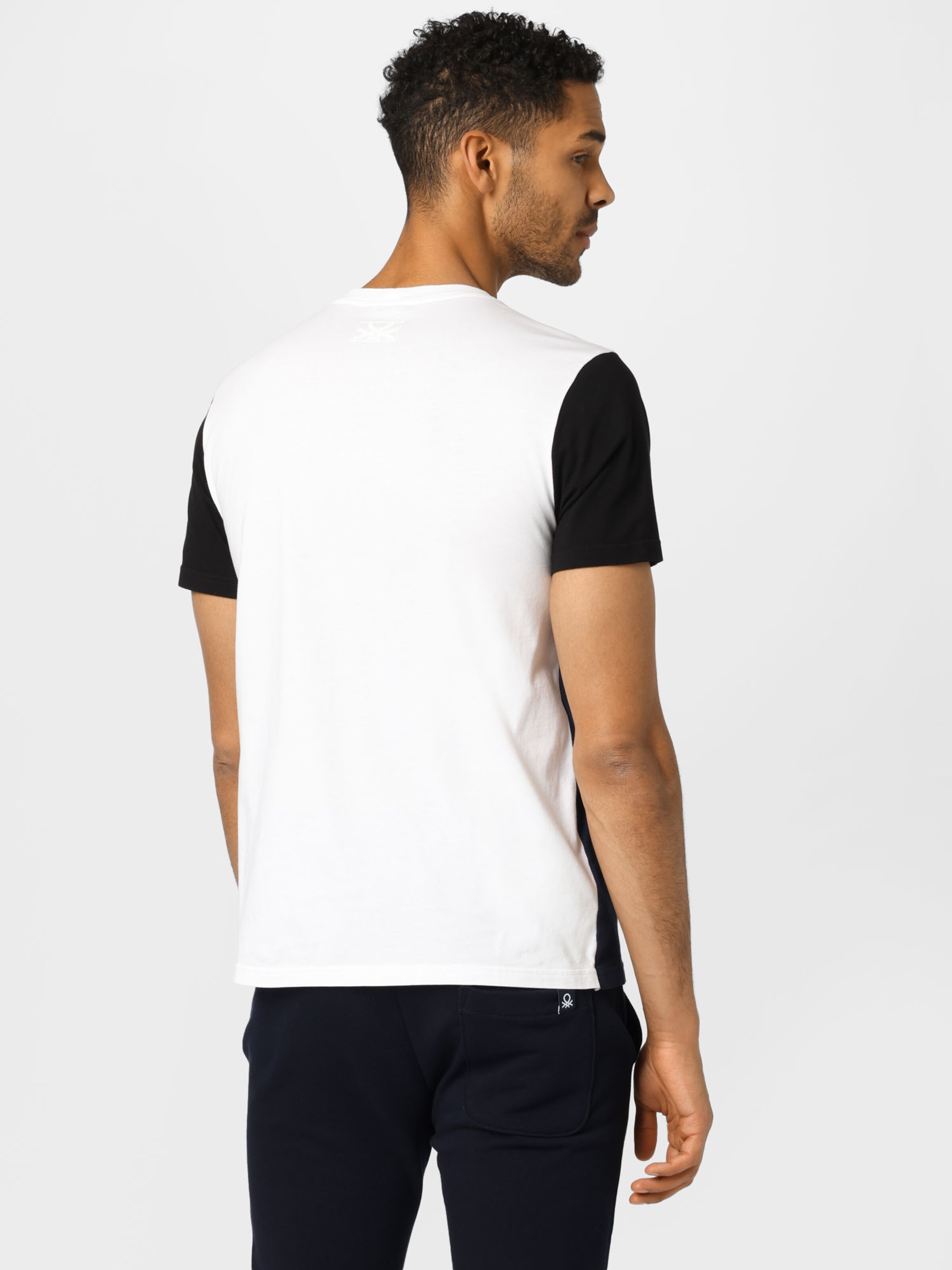Männer Shirts UNITED COLORS OF BENETTON T-Shirt in Navy - JP00690 Männer Shirts UNITED COLORS OF BENETTON T-Shirt in Navy - JP00690