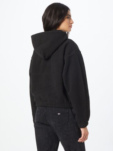 Tommy Jeans Sweatshirt in Black