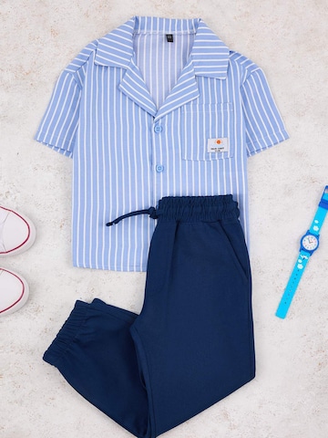 Trendyol Set in Blue: front