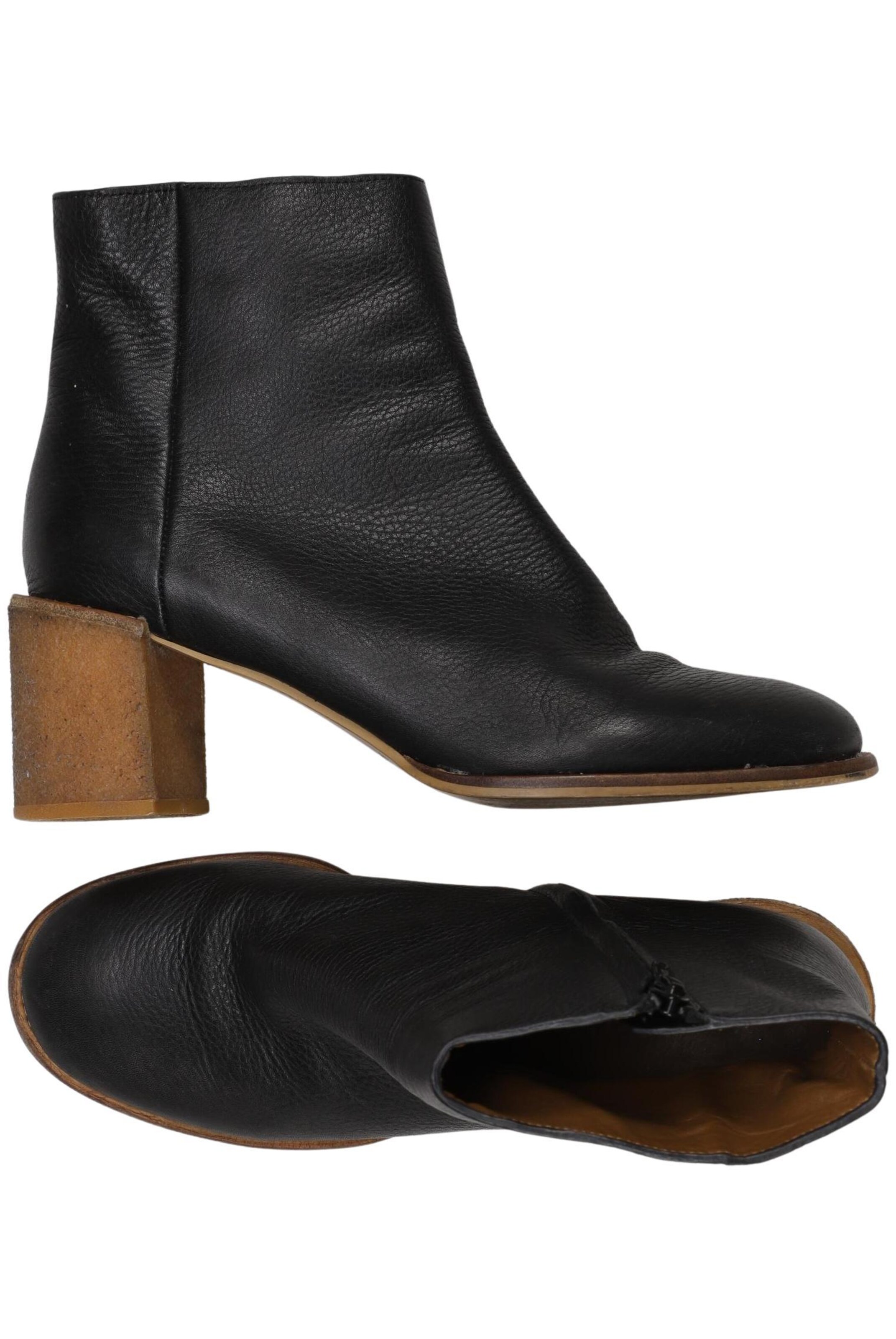 See by Chloé Dress Boots in 40 in Black: front
