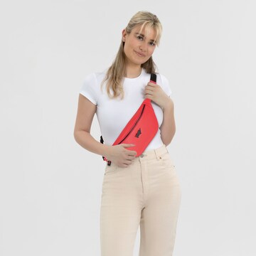 Braun Büffel Gürteltasche 'Capri' in Rot: Vorderseite