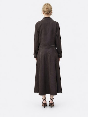 Tailleur 'Zweiteiliges Set' di Bianco Lucci in marrone