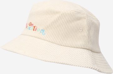 On Vacation Club Cap 'Enjoy' in Beige: front