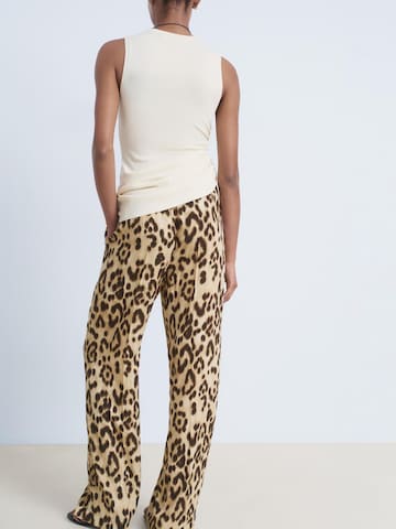 MANGO Loosefit Nadrág 'BERNIE' - bézs