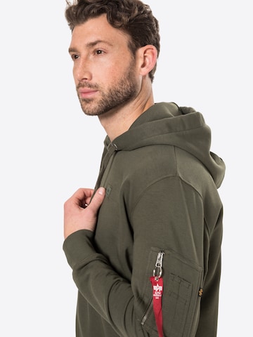 Sweat-shirt 'X-Fit' ALPHA INDUSTRIES en vert