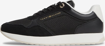Sneaker low 'RETRO' de la TOMMY HILFIGER pe negru: față