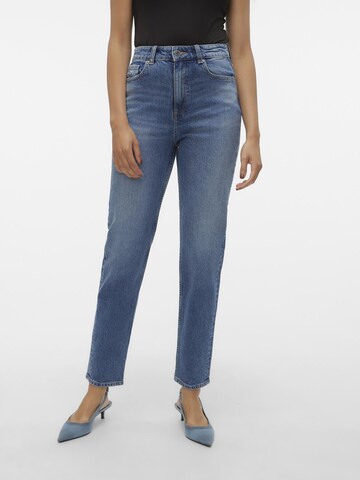 VERO MODA Regular Jeans 'CARRIE' in Blauw: voorkant