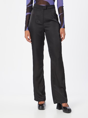 Misspap Boot cut Pleat-Front Pants in Black: front