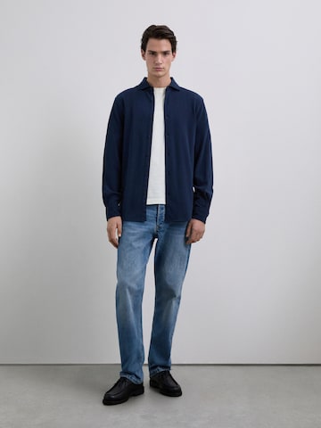 Scalpers Comfort Fit Košeľa - Modrá: predná strana