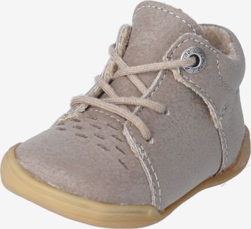 Chaussure basse Pepino en gris : devant