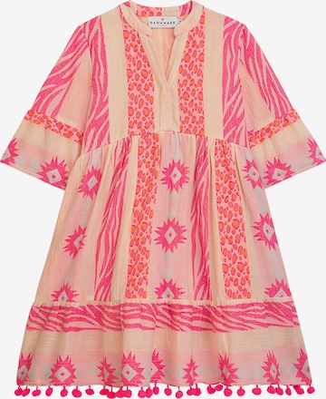 Danamade Mekko värissä vaaleanpunainen: etupuoli