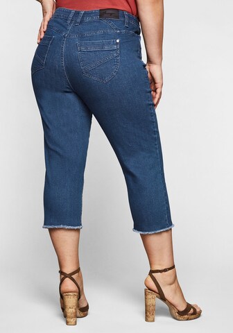 SHEEGO Slimfit Jeans in Blau