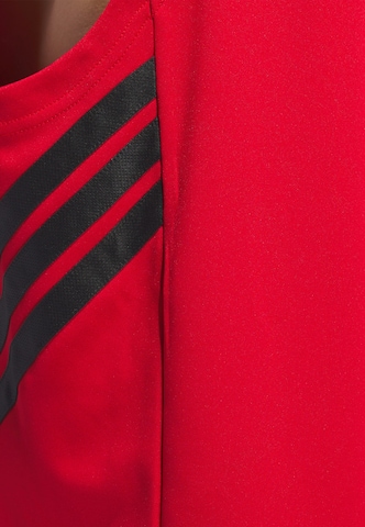 ADIDAS PERFORMANCE Funktionsshirt 'Legends' in Rot