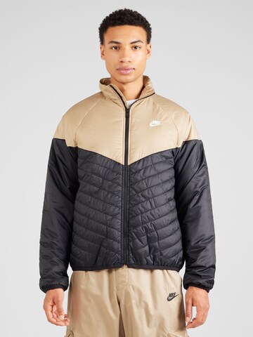 Veste mi-saison Nike Sportswear en noir : devant