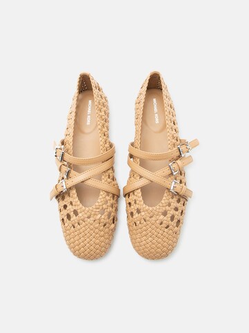 MICHAEL Michael Kors Μπαλαρίνα με λουράκια 'INDY' σε καφέ