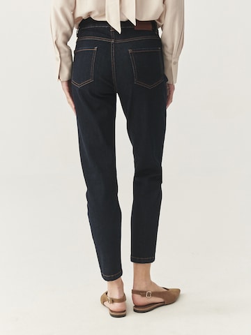 Skinny Pantaloni di TATUUM in blu