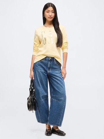 GAP Sweatshirt in Yellow