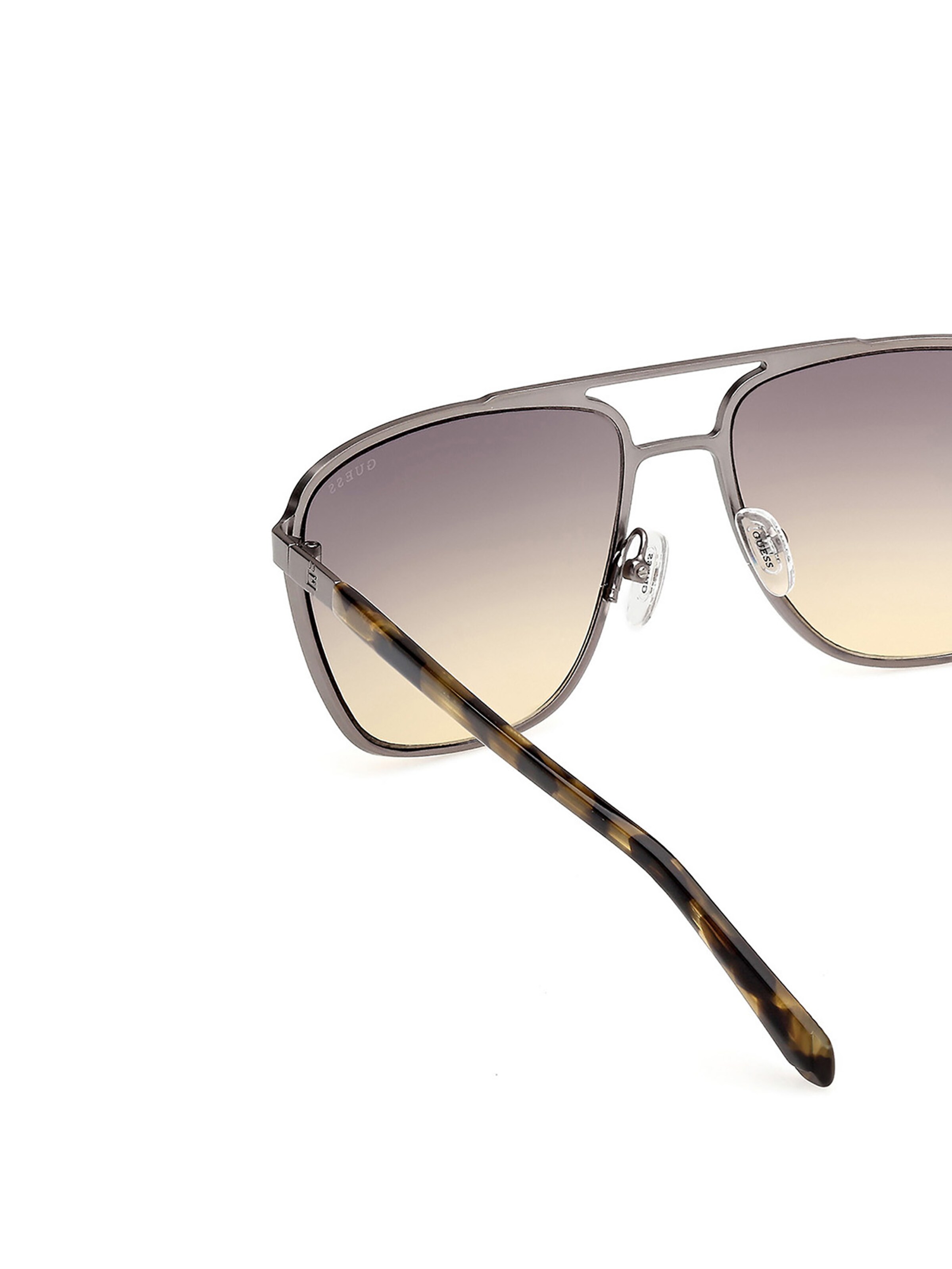 GUESS Sonnenbrille in Grau