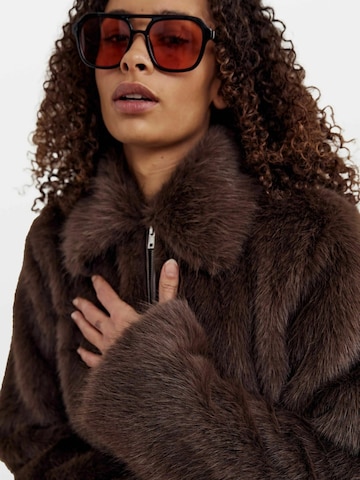 Noella Välikausitakki ' Kallysta ' värissä ruskea