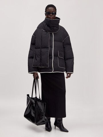 EDITED Χειμερινό μπουφάν 'Azaria' σε μαύρο