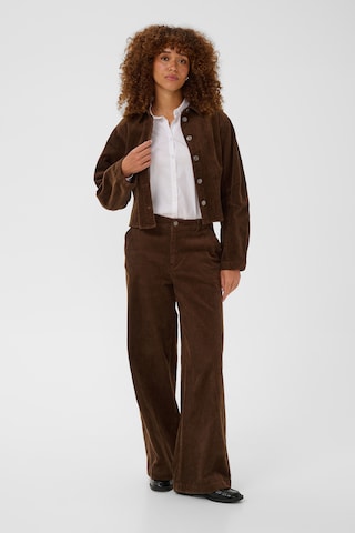 Kaffe - Pierna ancha Pantalón 'Sella' en marrón