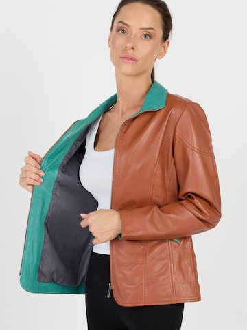 JCC Between-Season Jacket in Brown