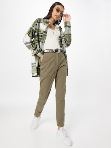 Coupe slim Pantalon Oasis en vert