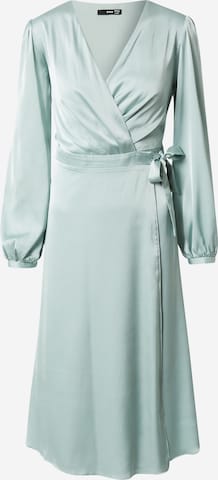 Robe de cocktail TFNC en vert : devant