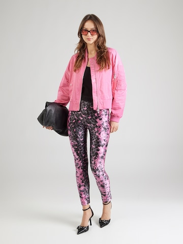 rozā Versace Jeans Couture Šaurs Legingi