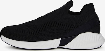 Scarpa slip-on 'Willow' di Boggi Milano in nero: frontale