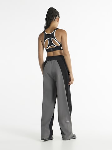 melns A-Game Platas staras Bikses 'Lifewear'