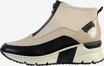Bottines Rieker en beige : devant