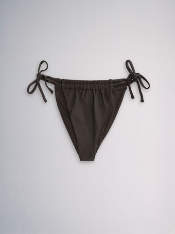 The Set Triangle Bikini in Brown