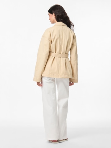 PIECES Tussenjas 'PCTora' in Beige