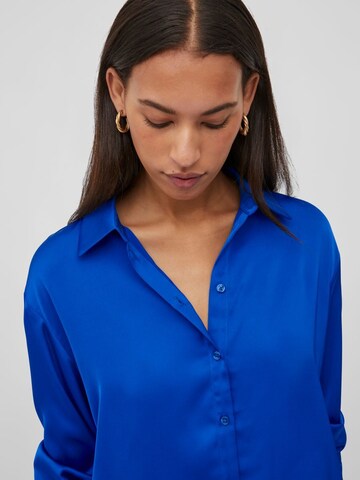 VILA - Blusa 'Clair' em azul