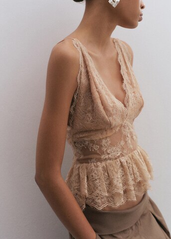 MANGO Top 'Amor' in Beige