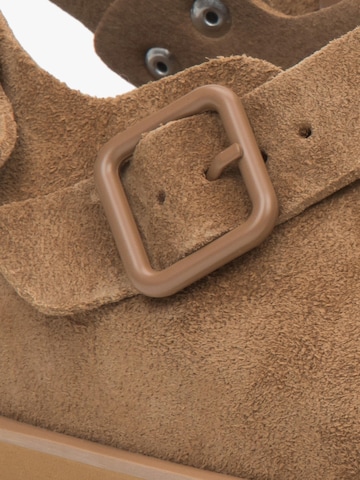 Estro Sandaal '209-1774' in Bruin