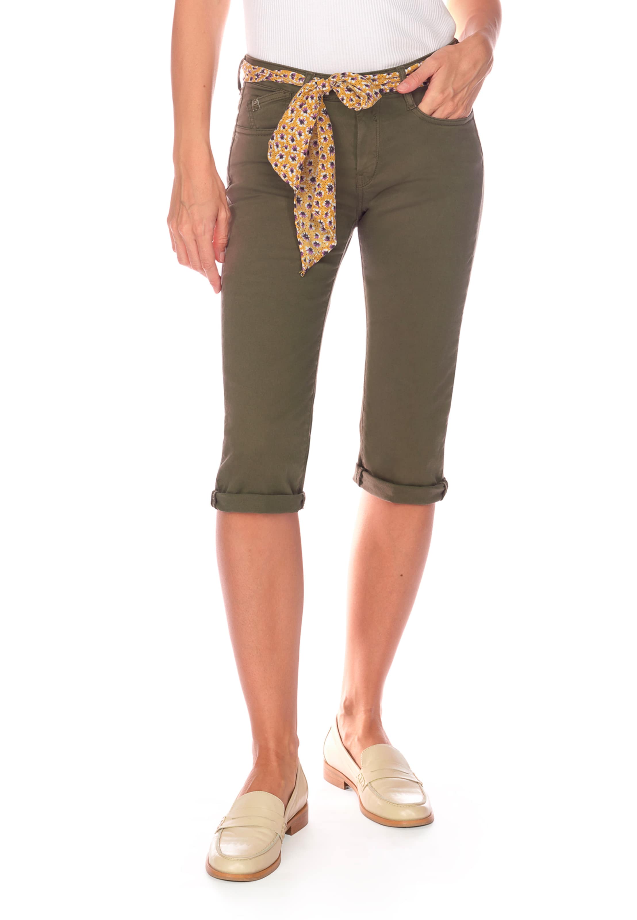 Regular Pantalon 'Kaya' Le Temps Des Cerises en vert : devant