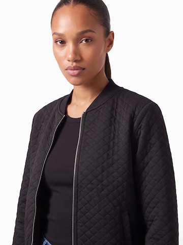 VERO MODA Tussenjas in Zwart