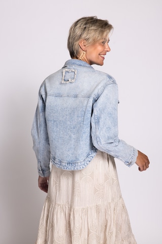 Zhrill Between-Season Jacket in Blue