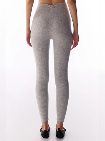 Skinny Leggings 'Gamaschen' Penti en gris