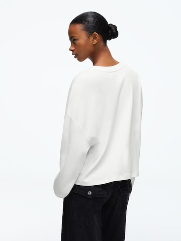 Maglia extra large di Bershka in bianco: dietro